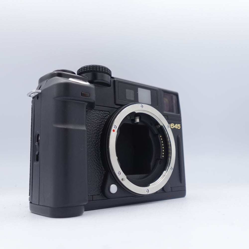 Used Bronica RF645 Medium Format Rangefinder Camera Body | Black | U9