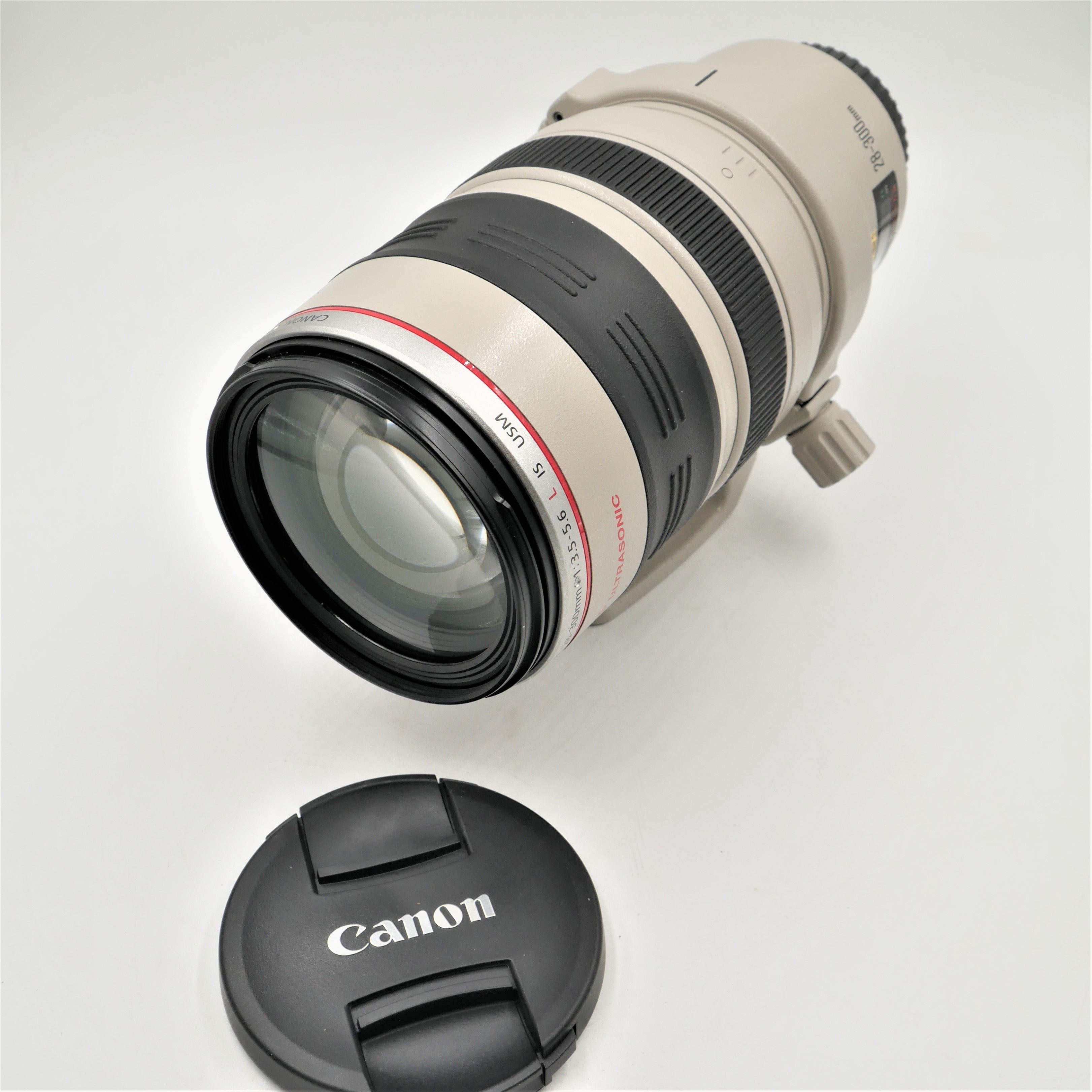 Canon EF 28-300mm f/3.5-5.6L IS USM **OPEN BOX**