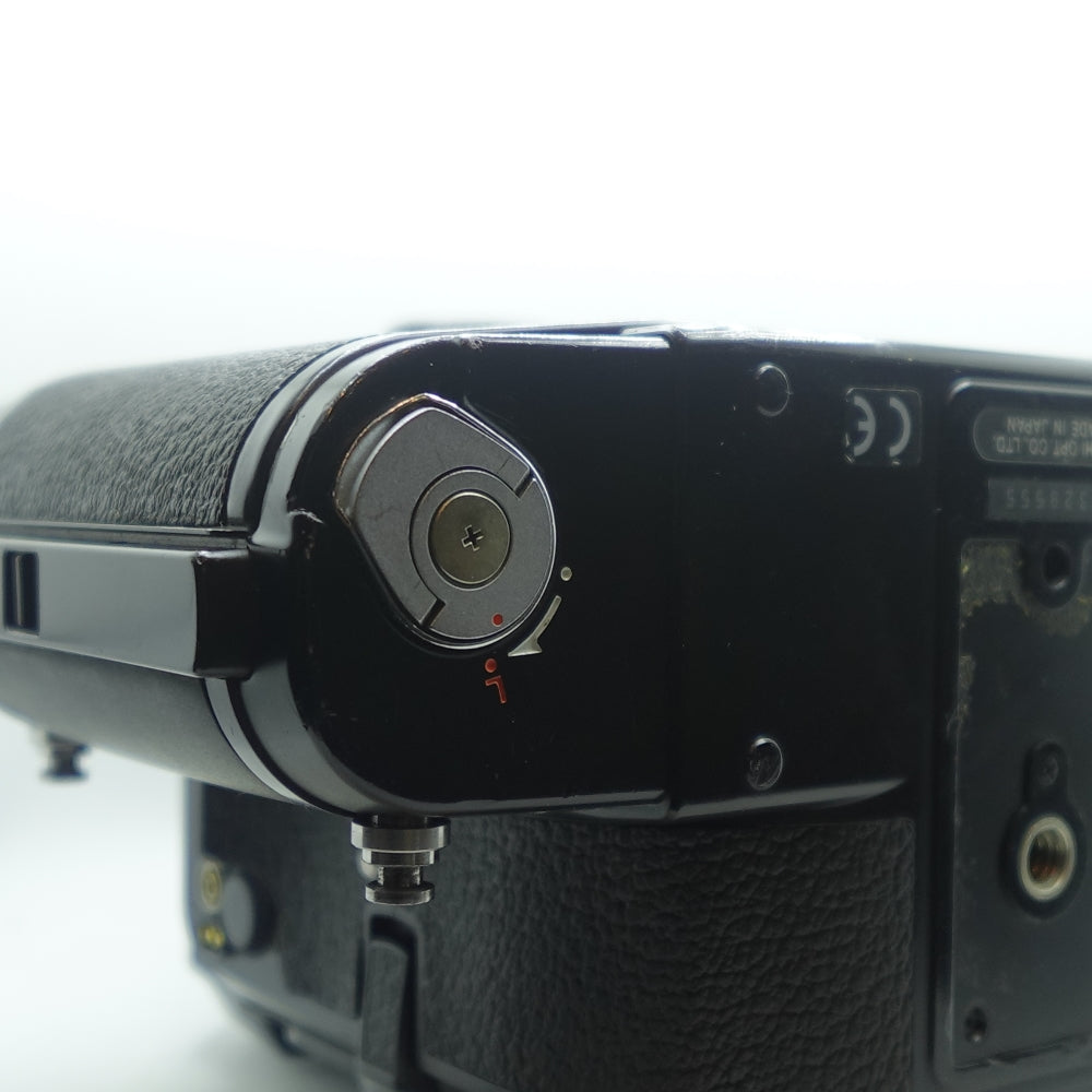 Used Pentax 67II W/ AE Finder | U9