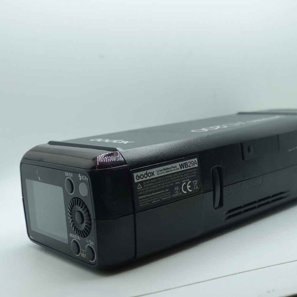 Used Godox AD200 Kit | Black | U8
