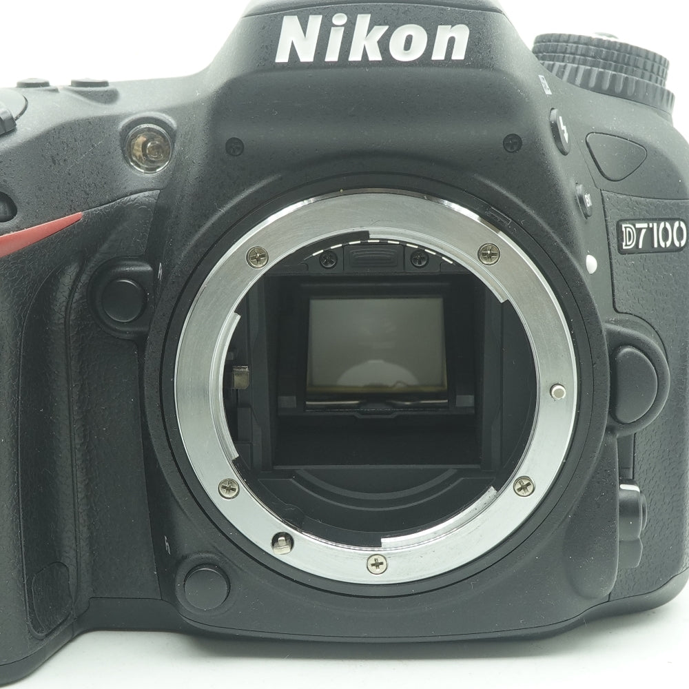 Used Nikon D7100 | Black | U8