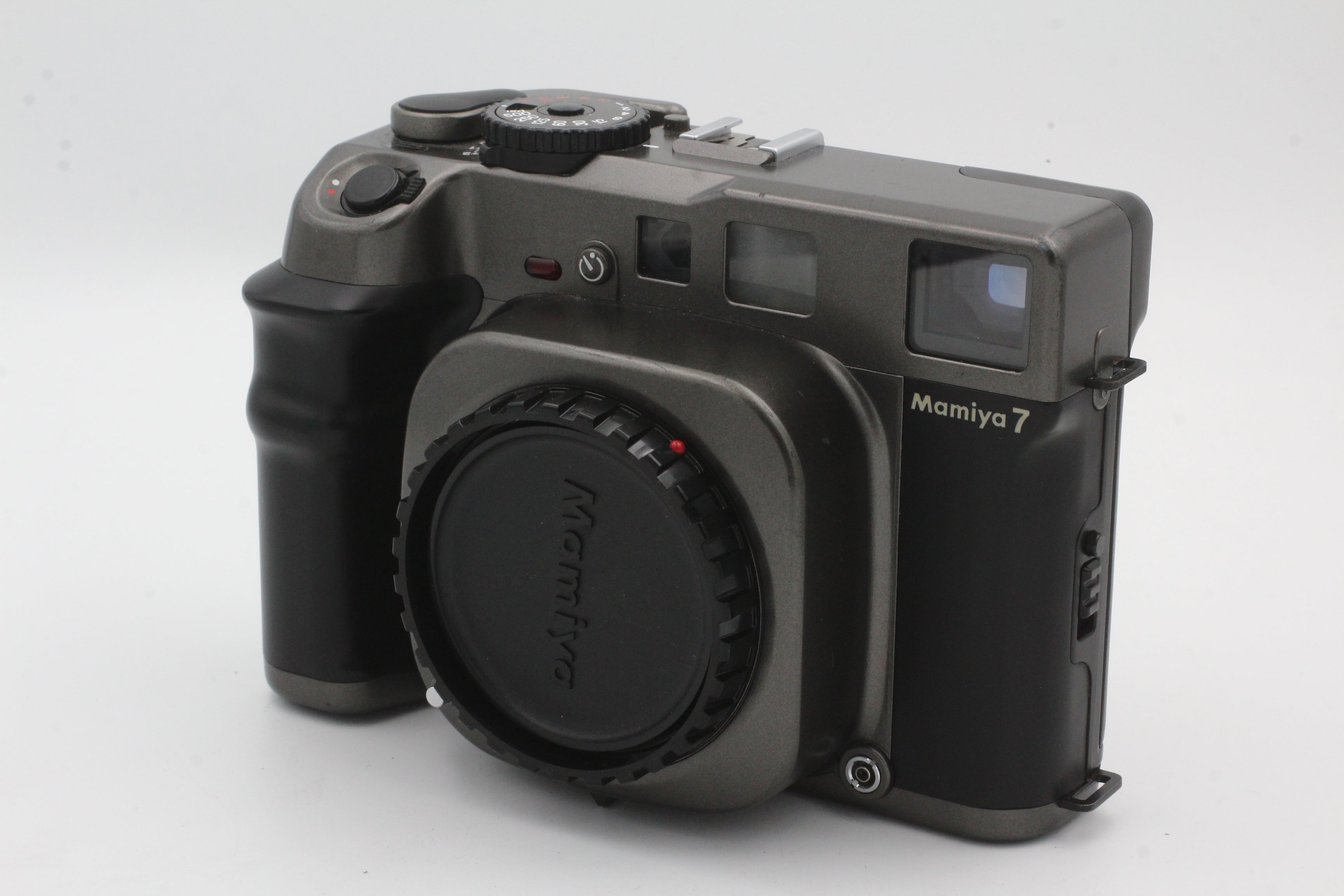 Used Mamiya 7 Camera Body Only - Used Very Good