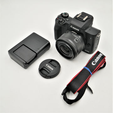 Canon EOS M50 Mirrorless Digital Camera with 15-45mm Lens Video Creator Kit | Black **USED GOOD**
