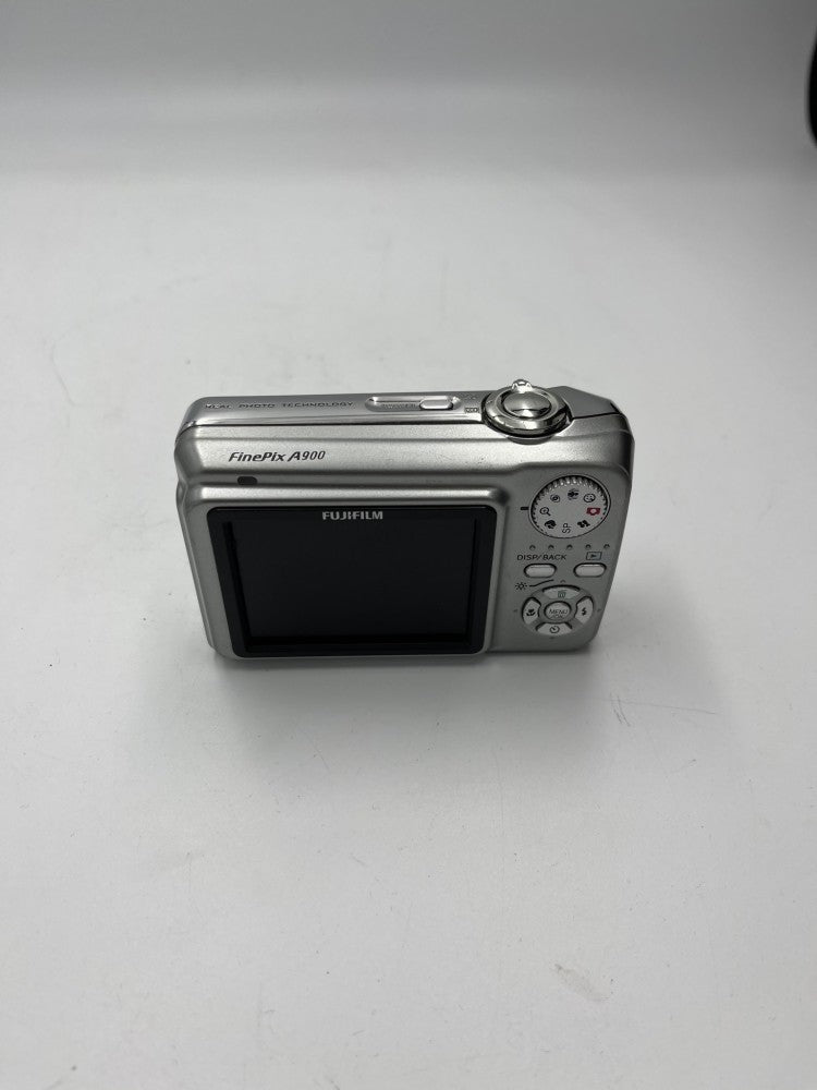 Used Fujifilm A900 Digital Point and Shoot - Used Very Good