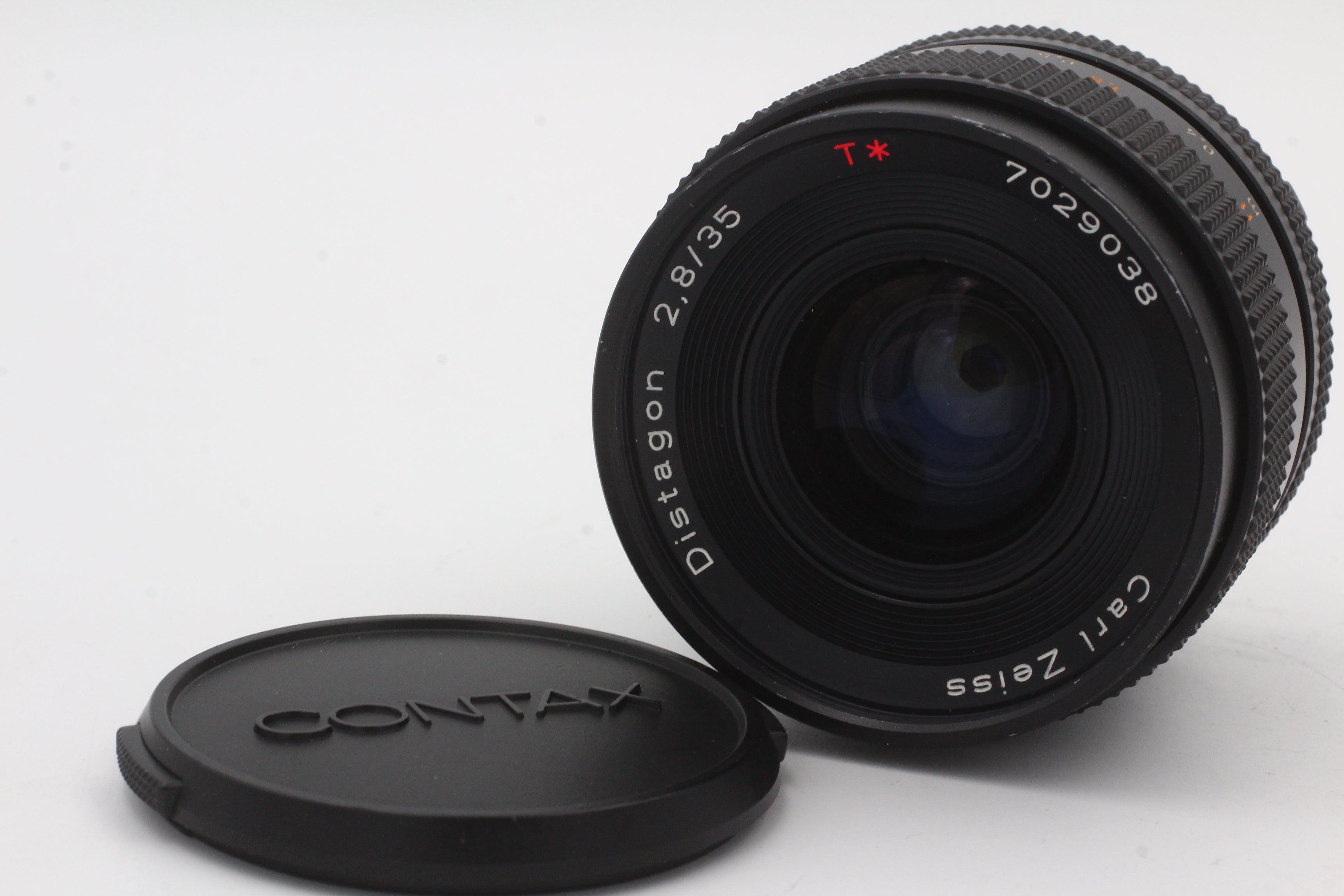 Used Contax C/Y 35mm f2.8 Distagon T* Used Very Good