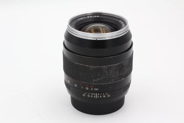 Used Zeiss 35mm F/2 ZE Mount Canon EF  - Used Very Good