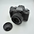 Fuji X-T200 Mirrorless Digital Camera with XC 15-45mm f/3.5-5.6 Lens - Dark Silver **OPEN BOX**