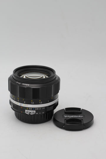 Used Voigtlander Nokton 58mm f/1.4 SL II S Lens - Used Very Good