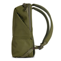 Urth Arkose 20L Backpack with Camera Insert | Green