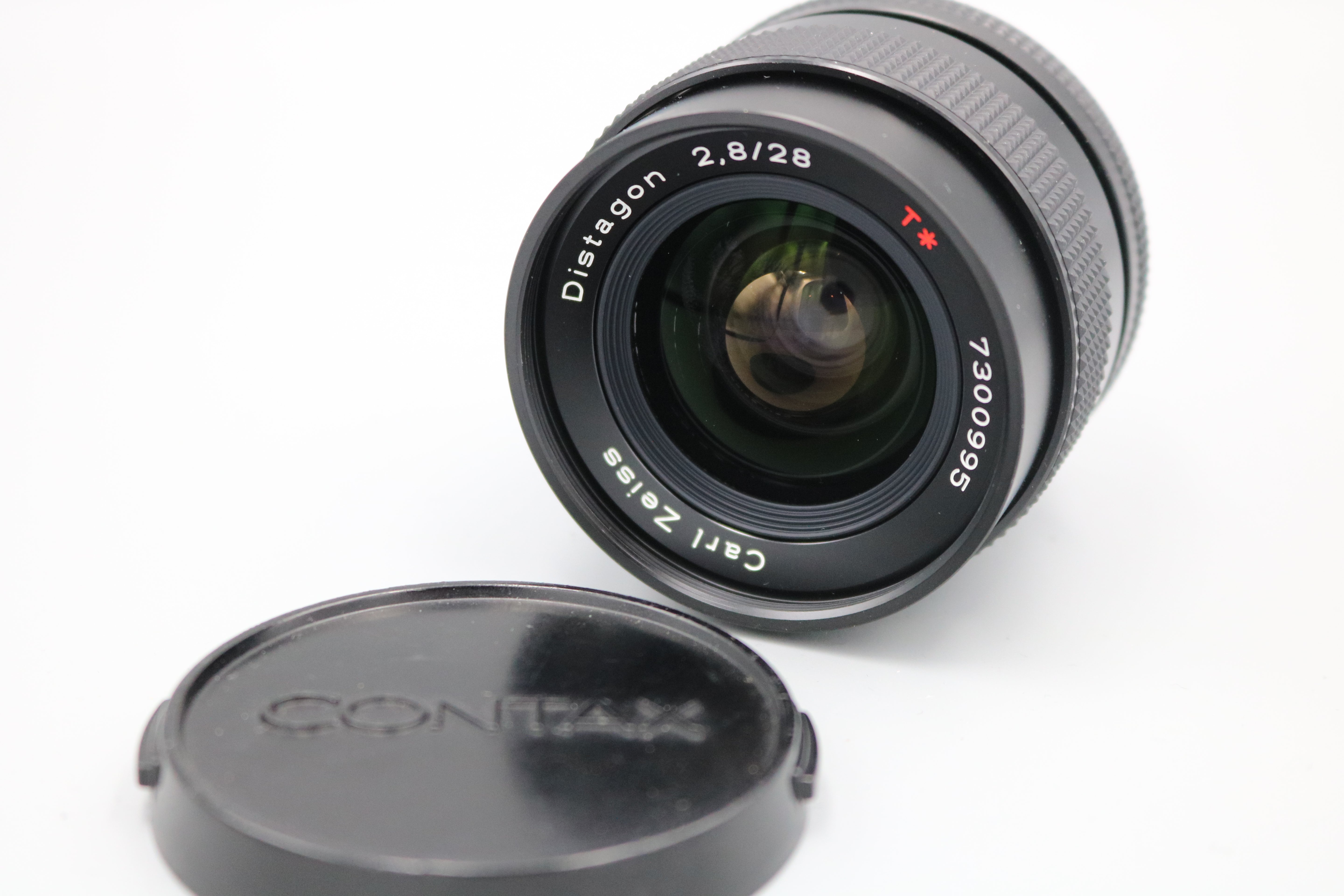 Used Contax C/Y 28mm f2.8 Distagon Used Very Good